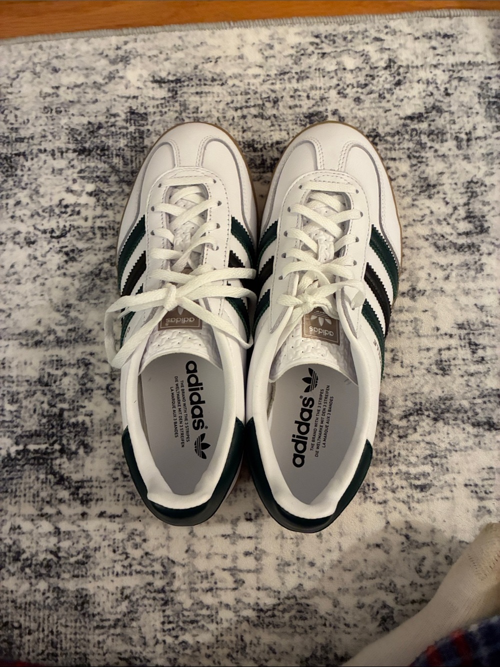 adidas Gazelle leather shoe with green and black stripes - Picture 6 of 10